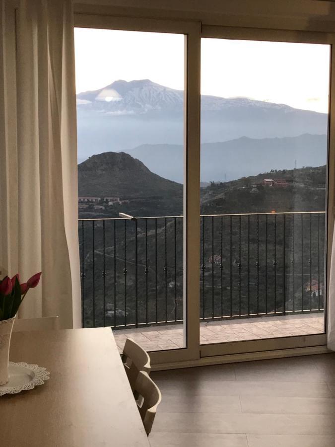Giorgiada Relax Apartment Castelmola Bagian luar foto